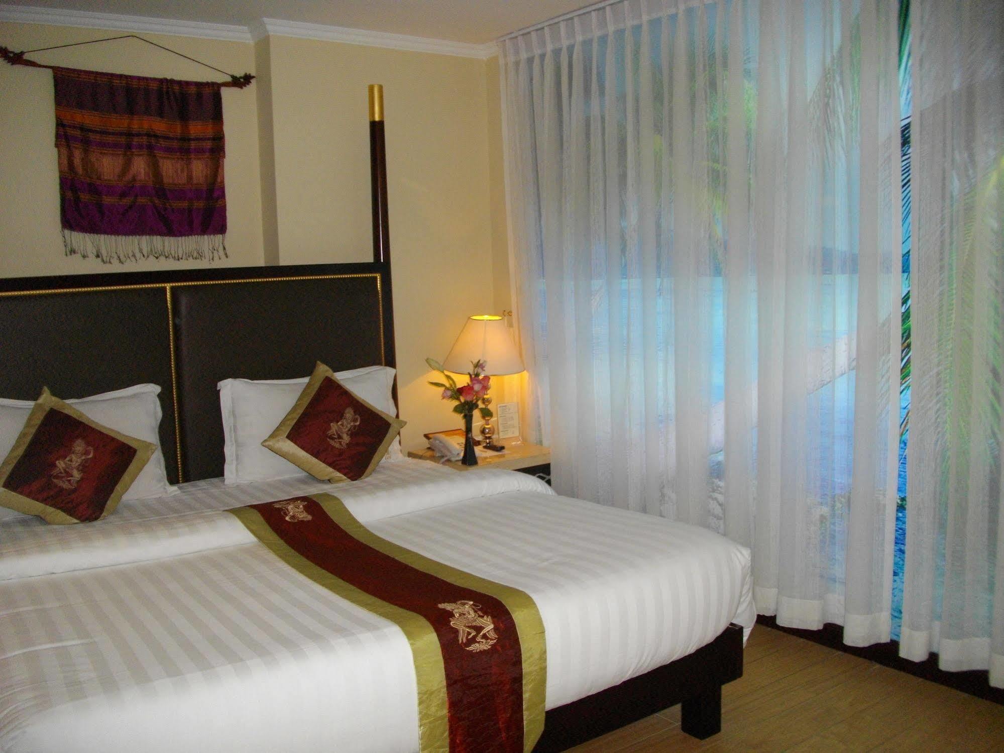 Lux Riverside Hotel & Apartment Phnom Penh Dış mekan fotoğraf